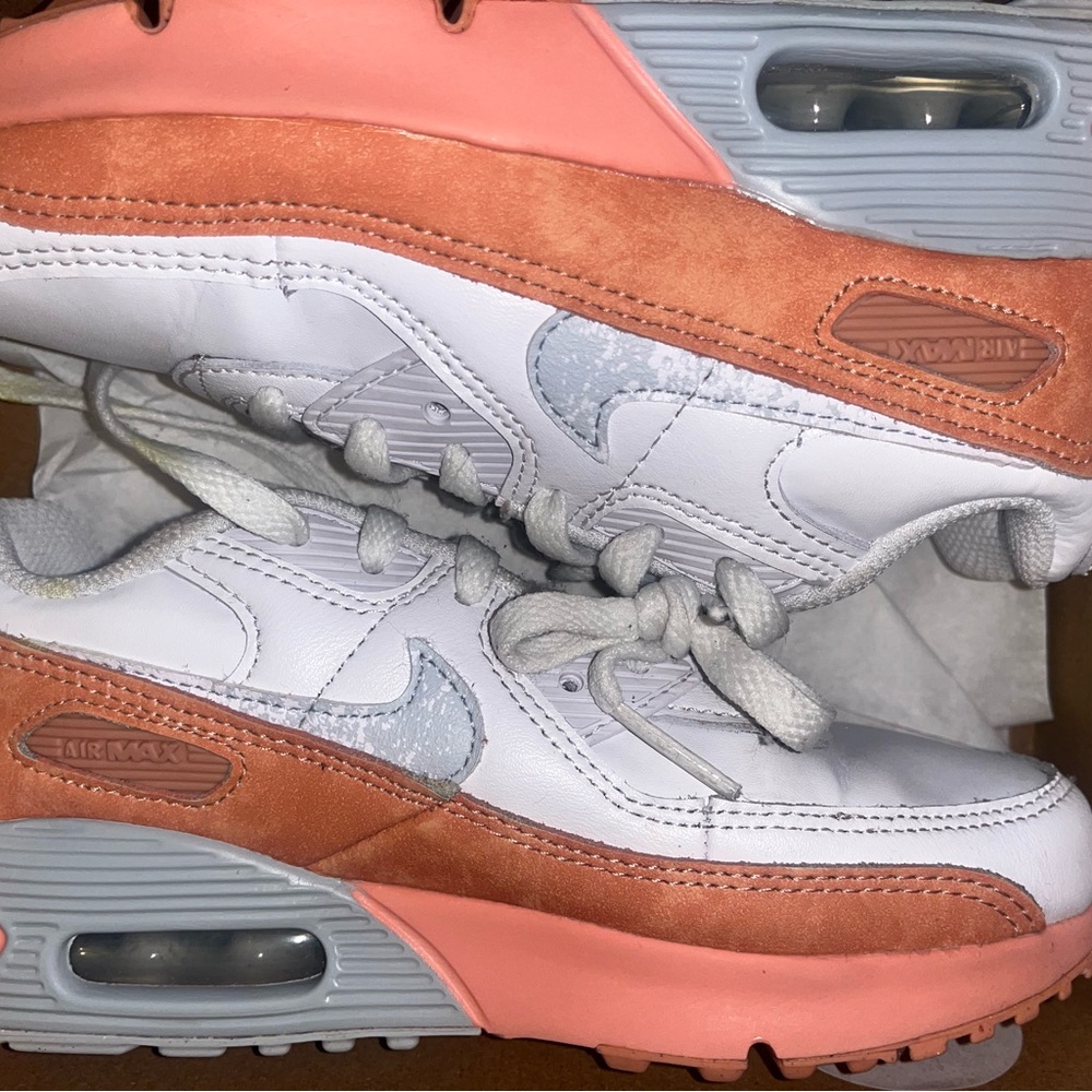 Girls Nike Airmax size 1